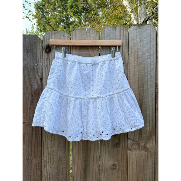 White Eyelet Tiered Mini Skirt - Picture 2 of 7